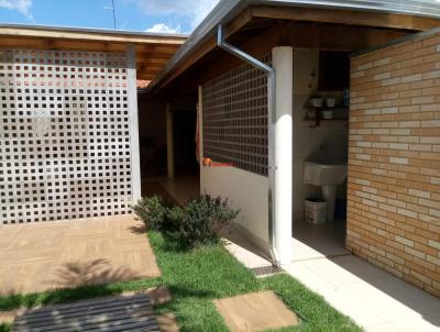Casa para Venda, em Limeira, bairro Jardim Residencial Village, 2 dormit�rios, 1 banheiro, 1 su�te, 3 vagas