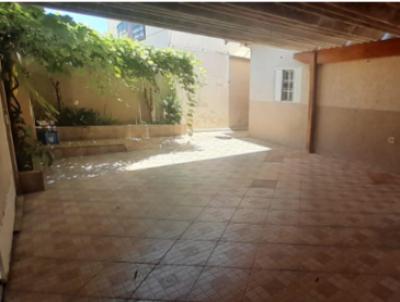 Casa para Venda na cidade de Limeira no bairro Jardim Parque Novo Mundo